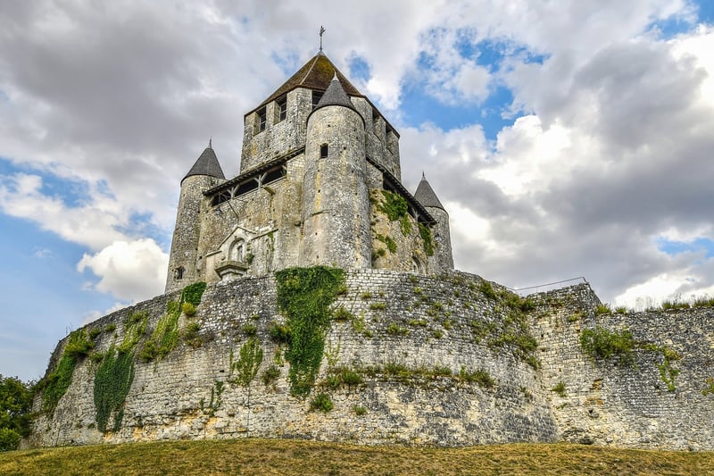 Castle in the Clouds